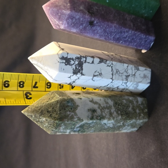 4 Crystal Points - Picture 2 of 4